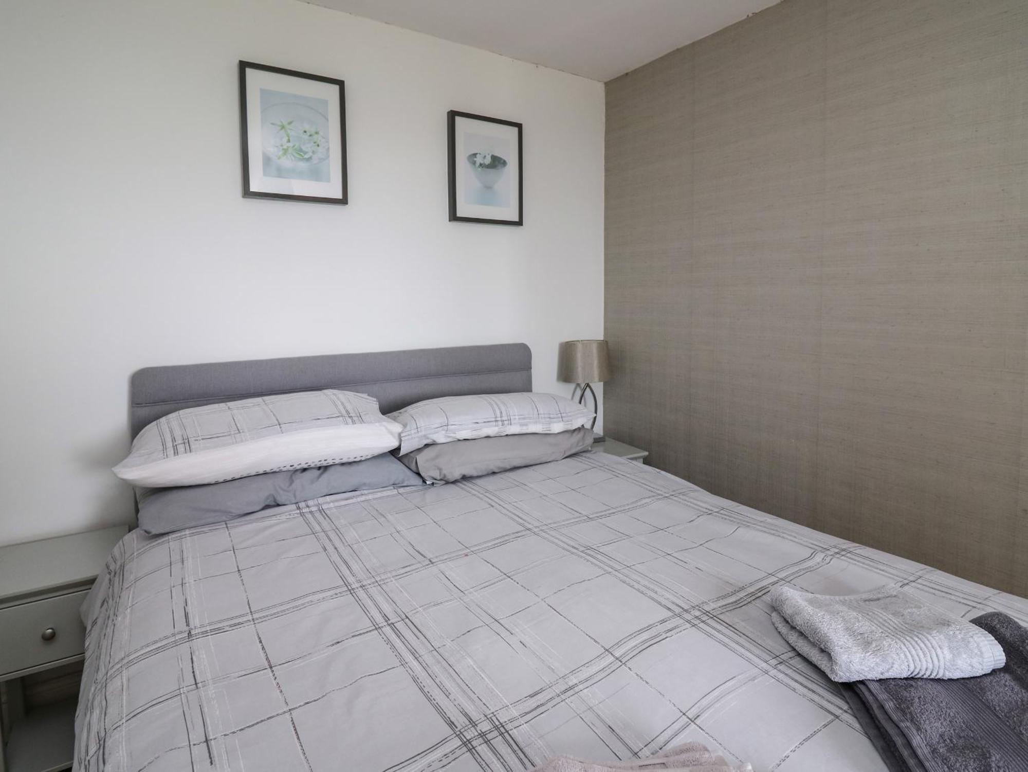 Aberdauddwr Villa Llanwnen Luaran gambar